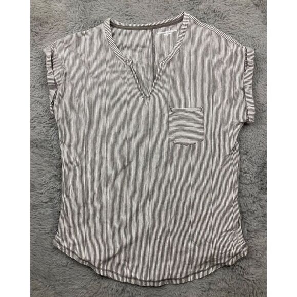 Grey medium shirt bundle - Picture 6 of 7